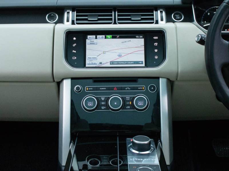 Land Rover Range Rover   Registered:2016(16)