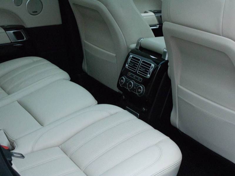 Land Rover Range Rover   Registered:2016(16)