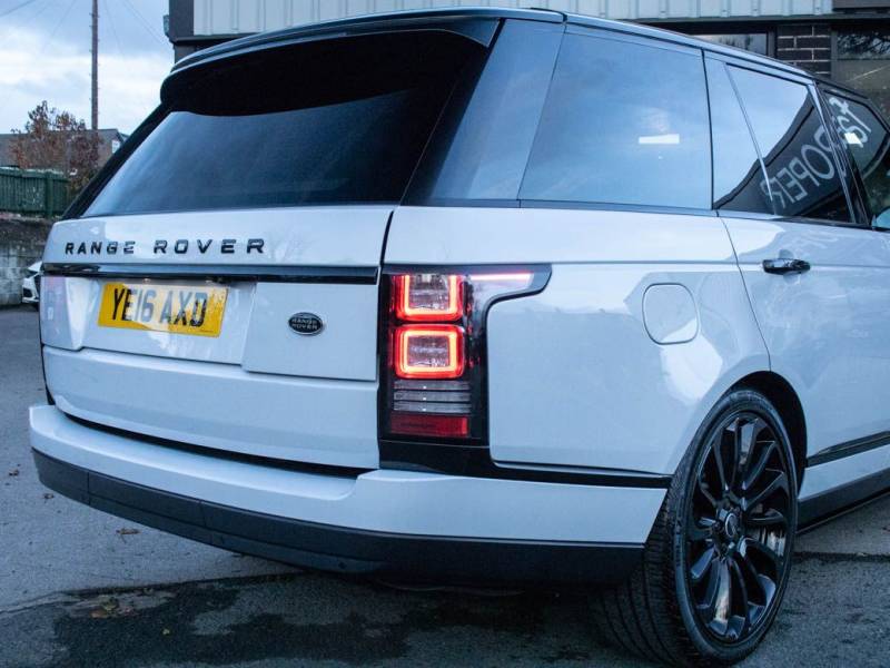 Land Rover Range Rover   Registered:2016(16)