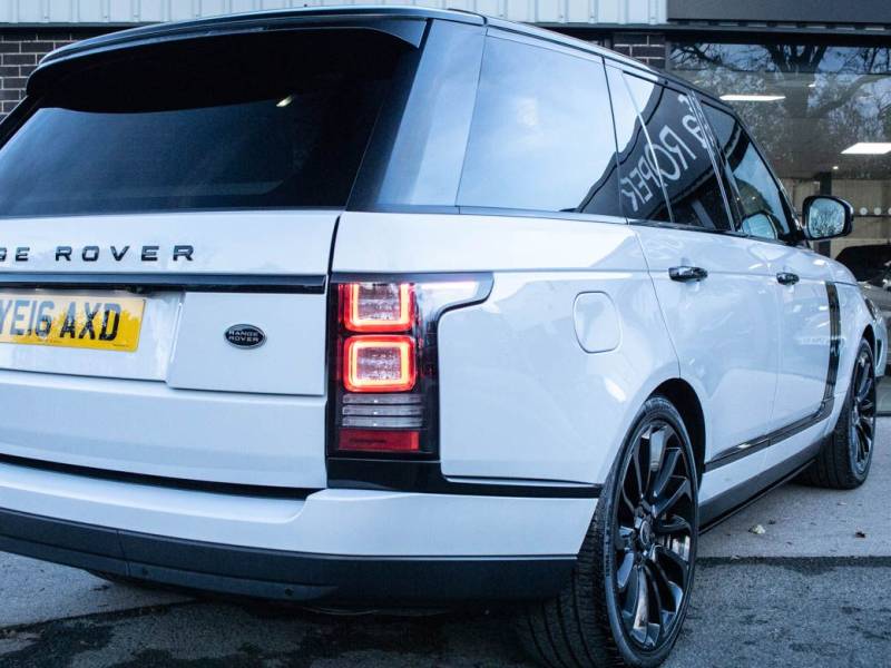 Land Rover Range Rover   Registered:2016(16)