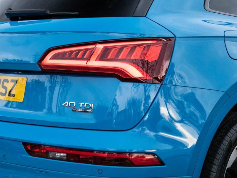 Audi Q5   Registered:2019(19)