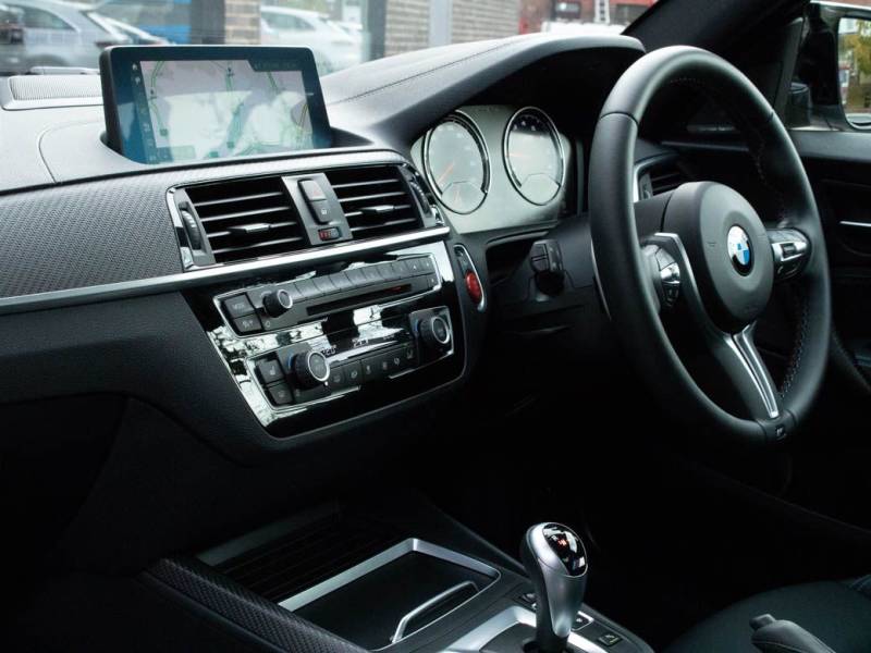 BMW M2   Registered:2020(70)