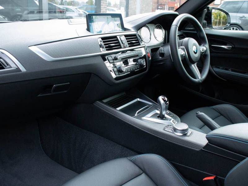 BMW M2   Registered:2020(70)