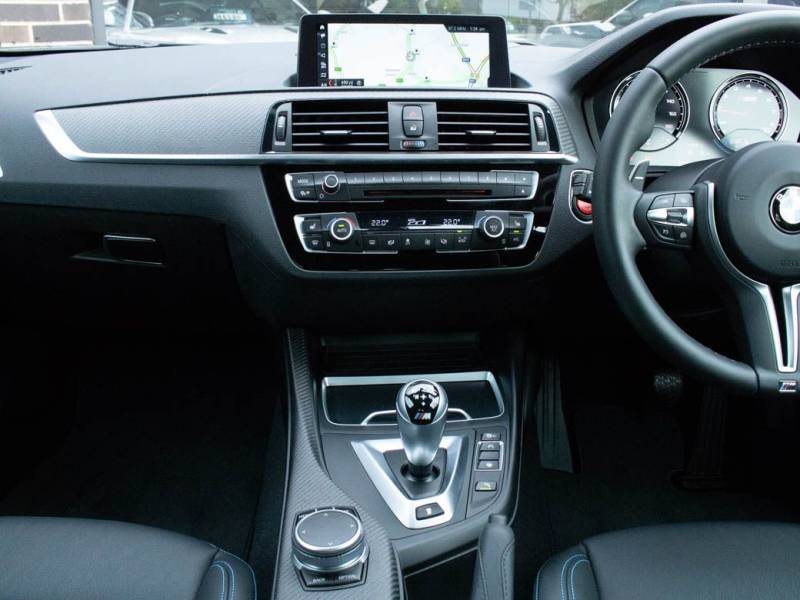 BMW M2   Registered:2020(70)