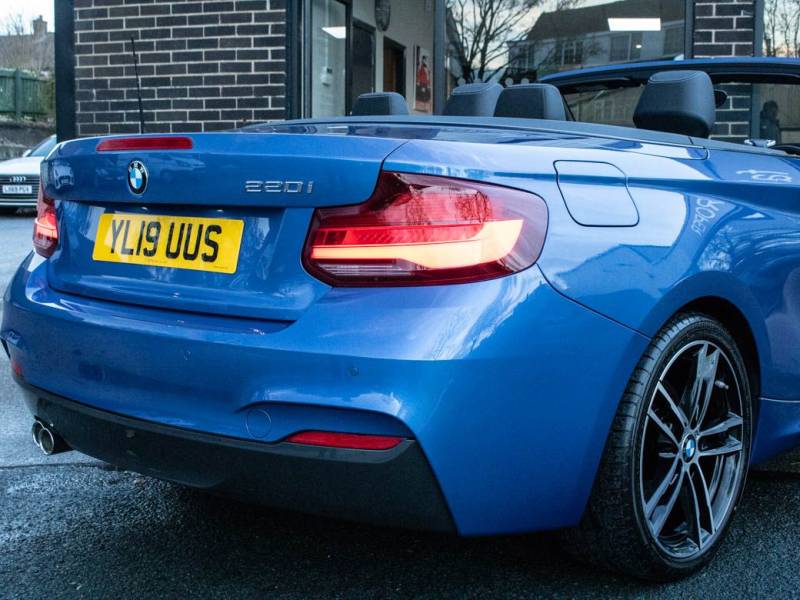 BMW 2 Series   Registered:2019(19)