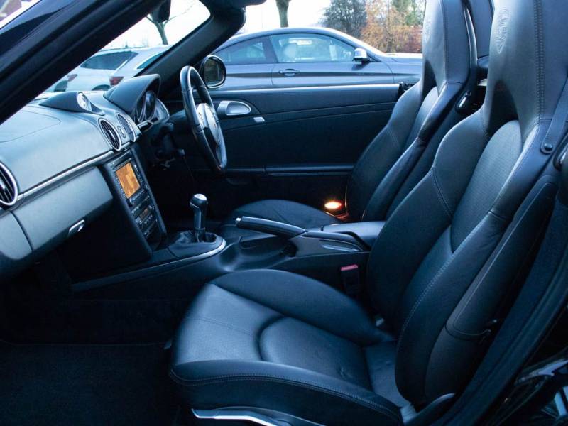 Porsche Boxster   Registered:2011(11)