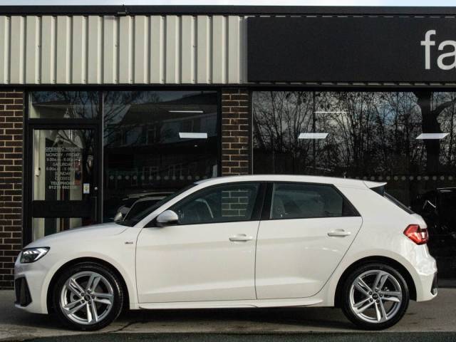 2022 Audi A1 Sportback 1.0 TFSI 30 S Line Manual 6 Speed 110ps