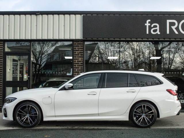 2021 BMW 3 Series 2.0 330e M Sport Plus Touring PHEV Auto