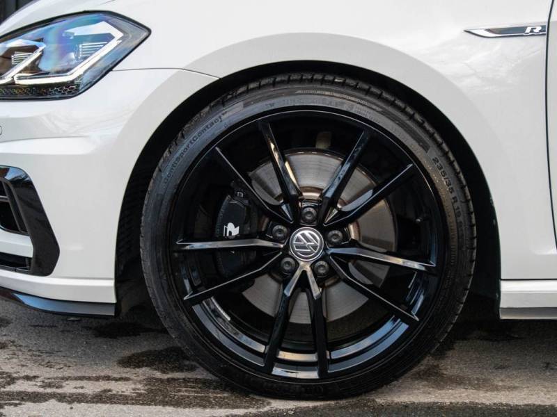 Volkswagen Golf   Registered:2019(69)