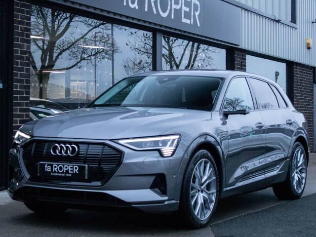 Audi E-tron 55 Launch Edition quattro SUV 95kwh Auto 408ps Estate Electric Typhoon Grey Metallic