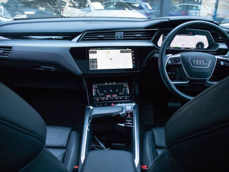 Audi E Tron   Registered:2020(20)