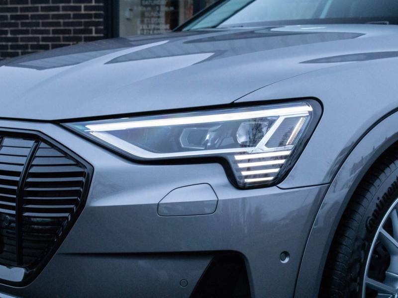 Audi E Tron   Registered:2020(20)