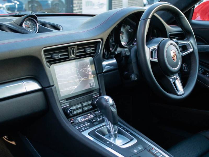 Porsche 911   Registered:2016(16)