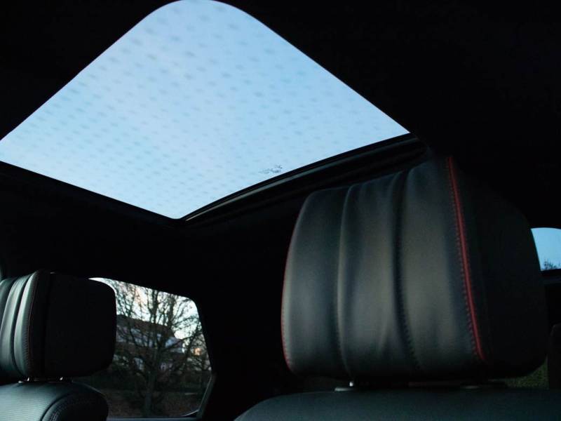 Land Rover Discovery   Registered:2018(68)