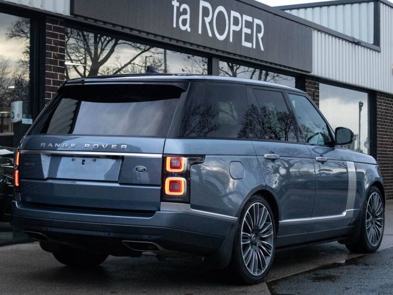 Land Rover Range Rover   Registered:2019(68)