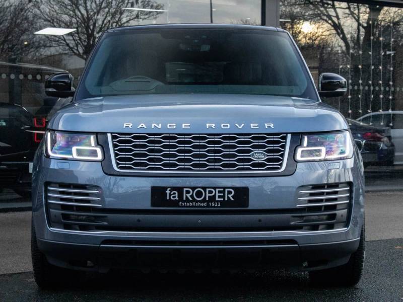 Land Rover Range Rover   Registered:2019(68)