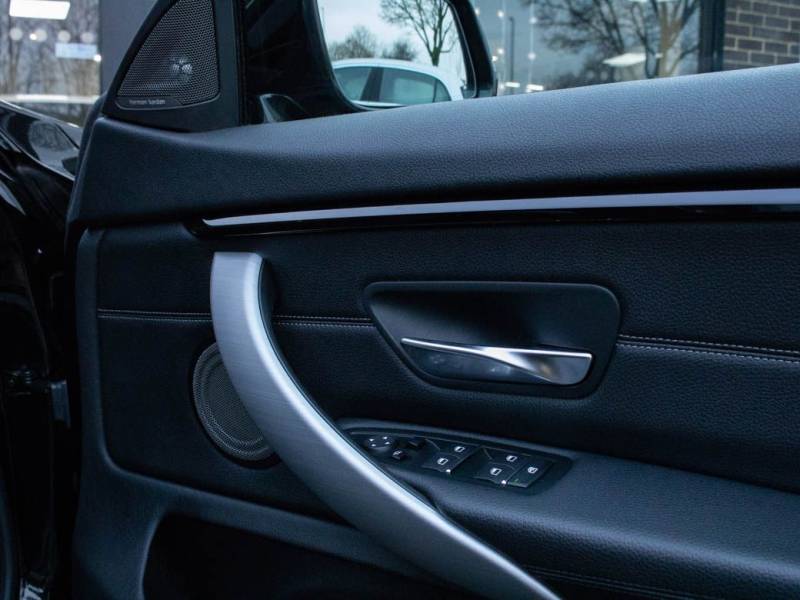 BMW 4 Series   Registered:2019(19)