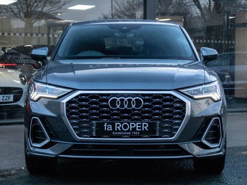 Audi Q3   Registered:2019(69)