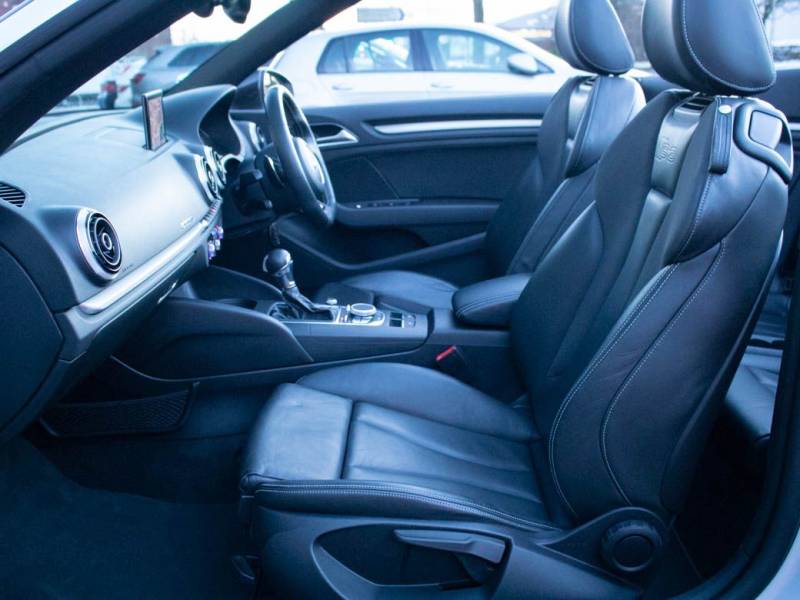 Audi A3   Registered:2015(64)