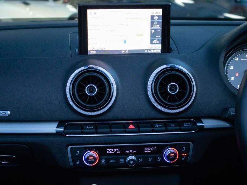 Audi A3   Registered:2015(64)