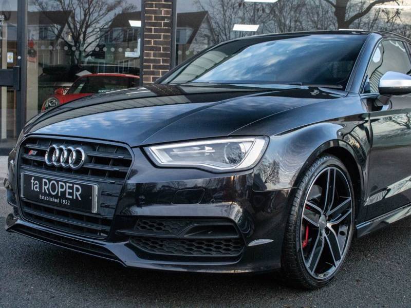 Audi A3   Registered:2016(16)