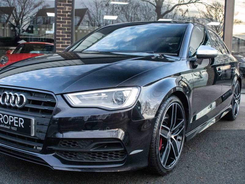 Audi A3   Registered:2016(16)