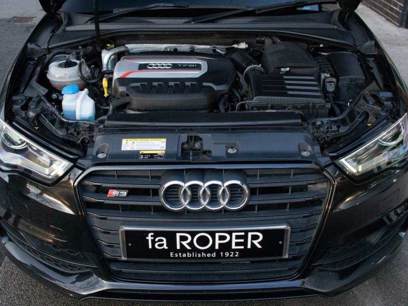 Audi A3   Registered:2016(16)