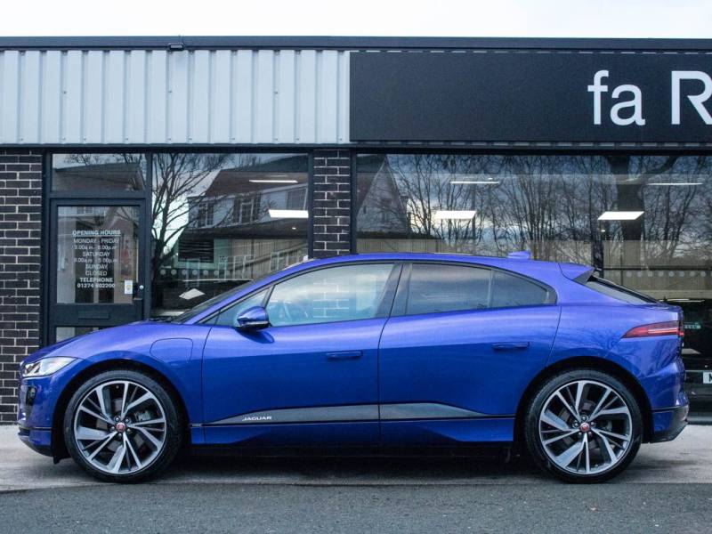 Jaguar I Pace   Registered:2020(70)