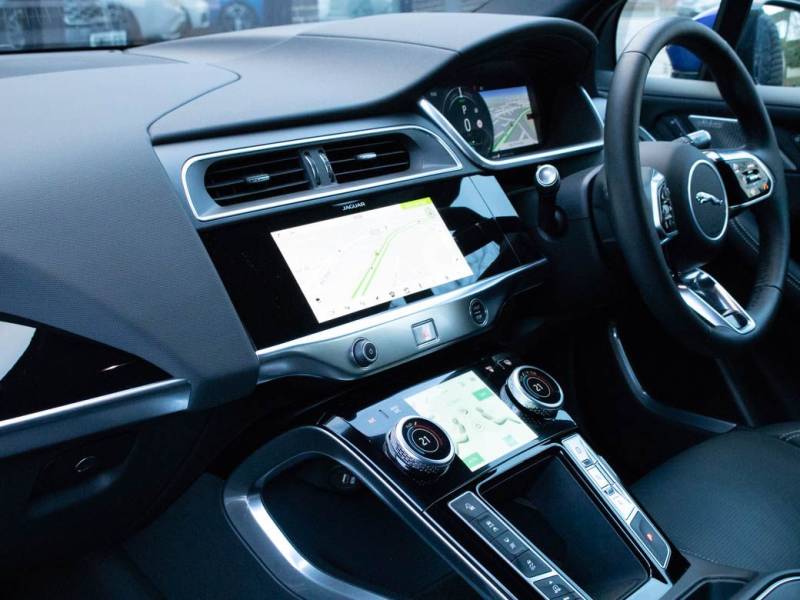 Jaguar I Pace   Registered:2020(70)