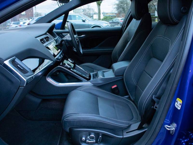 Jaguar I Pace   Registered:2020(70)