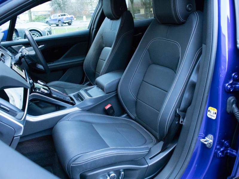 Jaguar I Pace   Registered:2020(70)