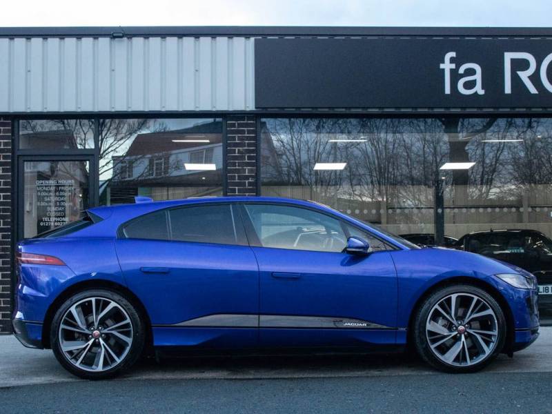 Jaguar I Pace   Registered:2020(70)