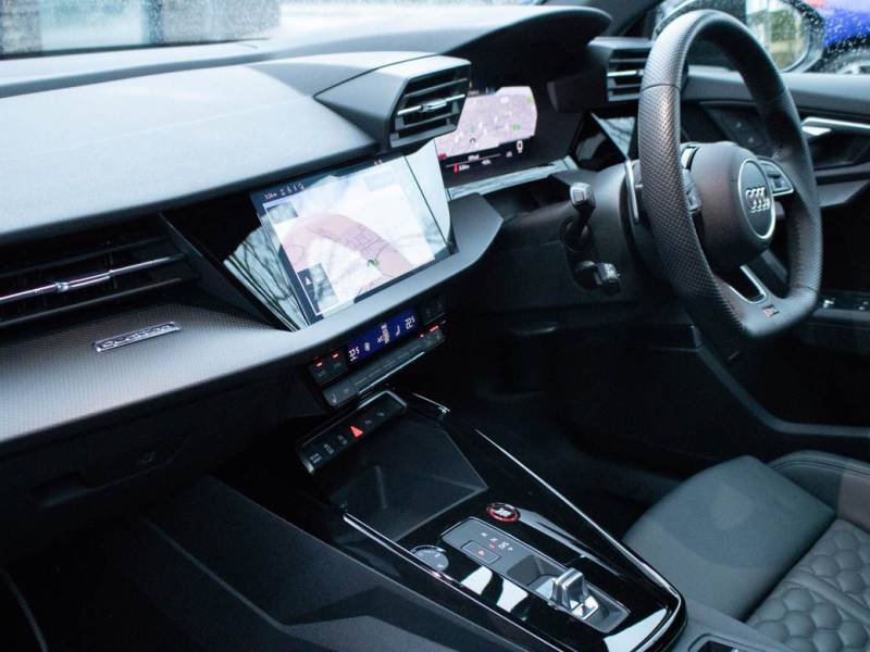 Audi RS3   Registered:2022(71)