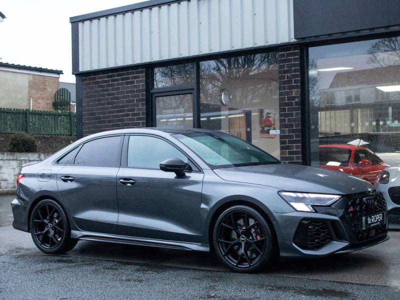 Audi RS3   Registered:2022(71)