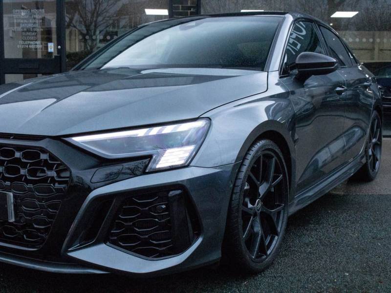 Audi RS3   Registered:2022(71)