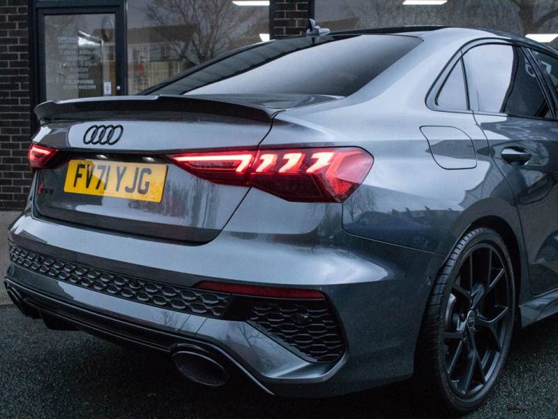 Audi RS3   Registered:2022(71)