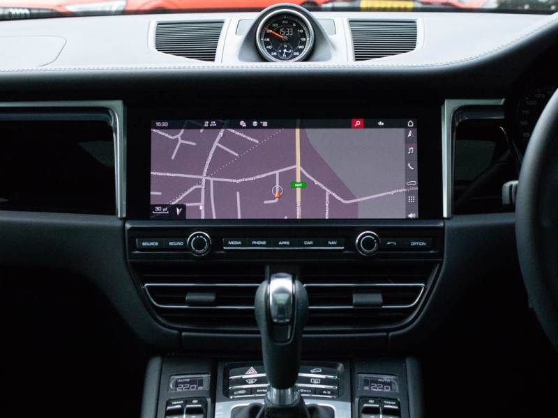 Porsche Macan   Registered:2021(21)