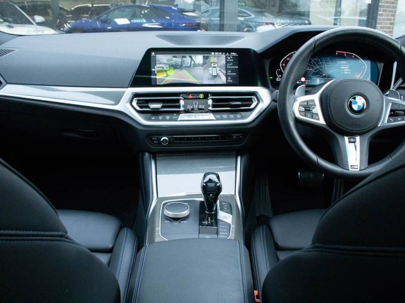 BMW 3 Series   Registered:2019(69)