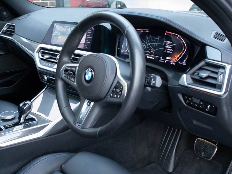 BMW 3 Series   Registered:2019(69)