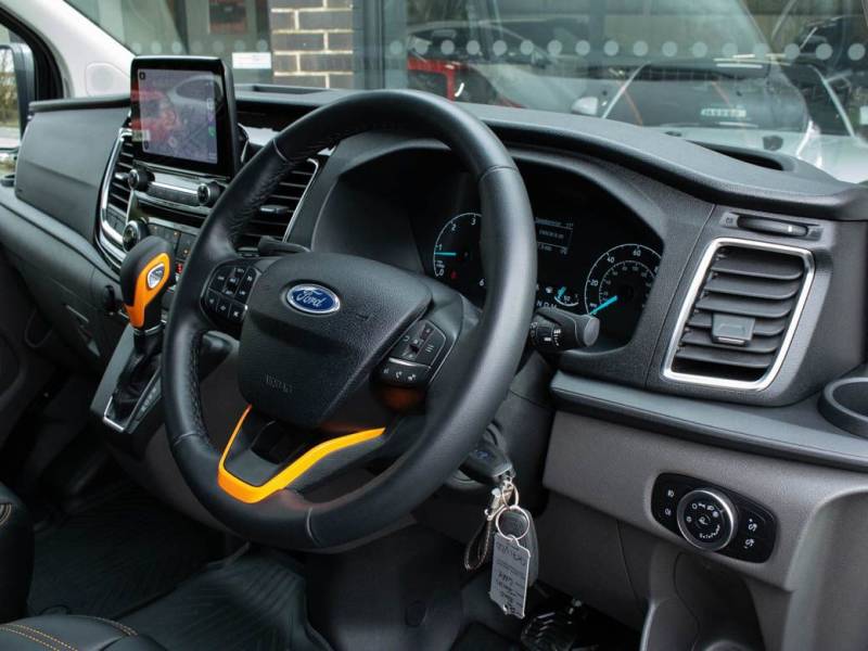 Ford Transit Custom   Registered:2022(71)