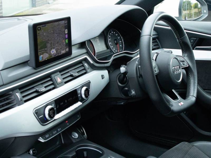 Audi A4 Avant   Registered:2016(66)