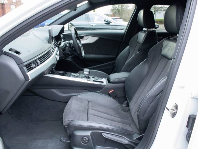 Audi A4 Avant   Registered:2016(66)