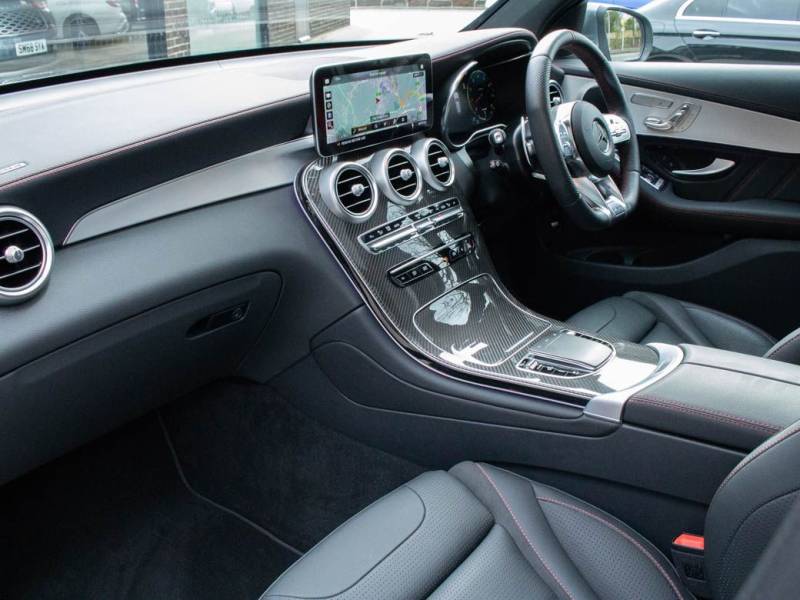 Mercedes Benz GLC   Registered:2022(22)