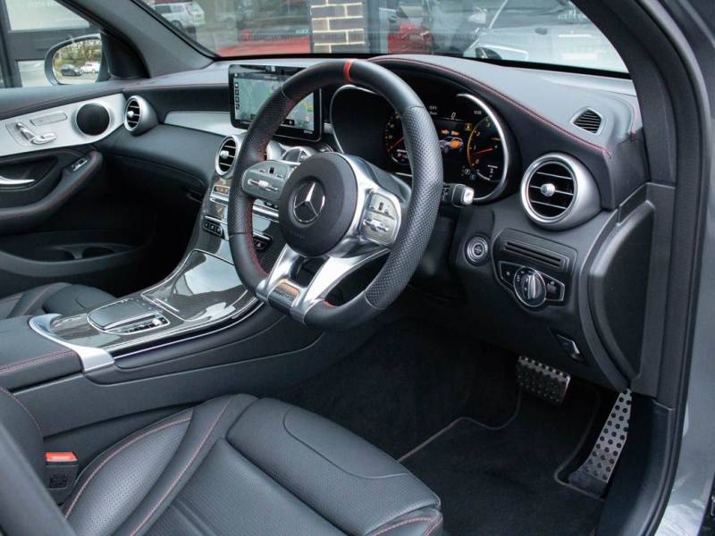 Mercedes Benz GLC   Registered:2022(22)