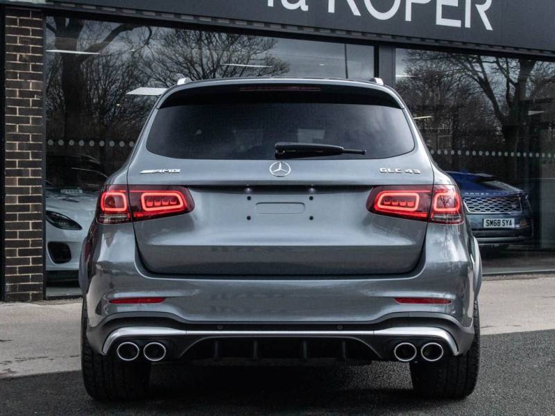 Mercedes Benz GLC   Registered:2022(22)