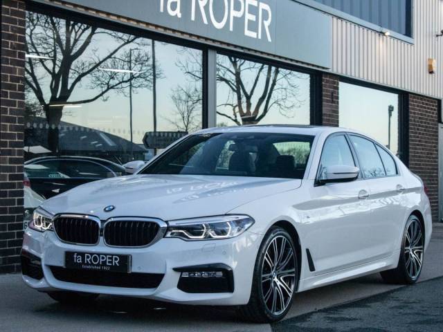BMW 5 Series 3.0 540i xDrive M Sport Auto 340ps Saloon Petrol Alpine White