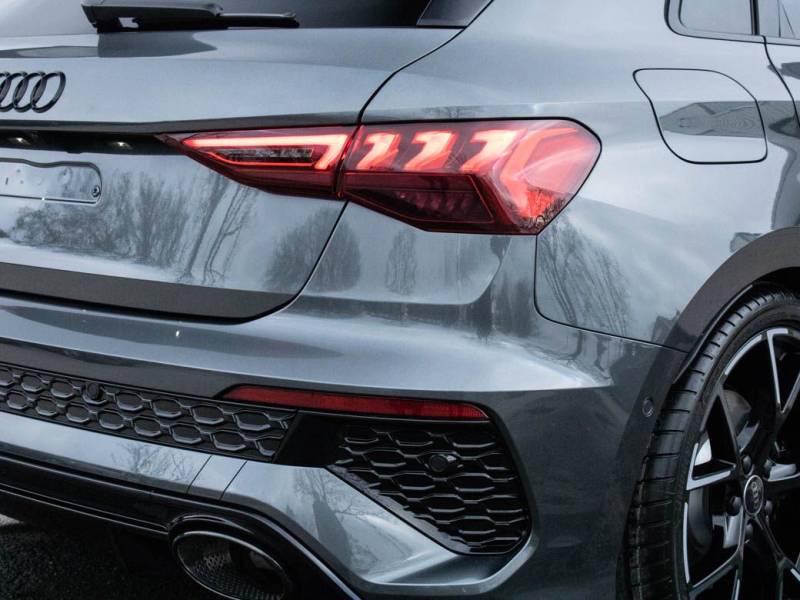 Audi RS3   Registered:2023(23)