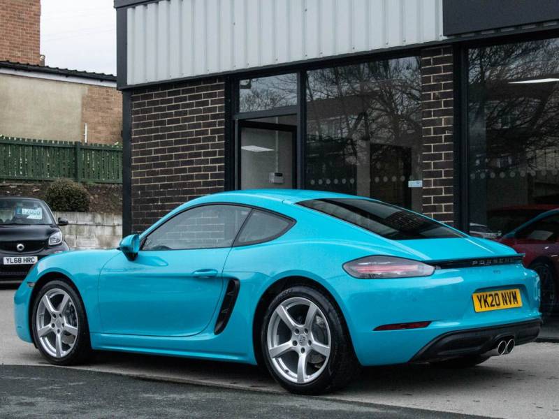 Porsche Cayman   Registered:2020