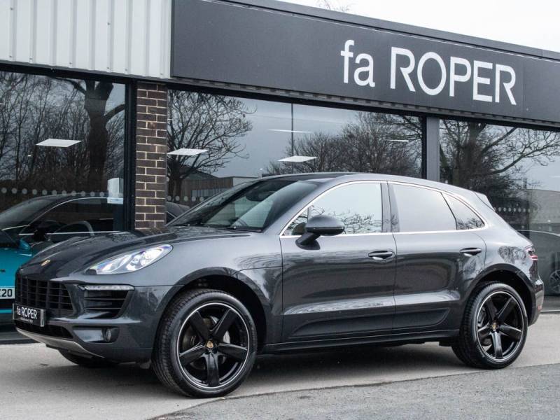 Porsche Macan   Registered:2016(16)