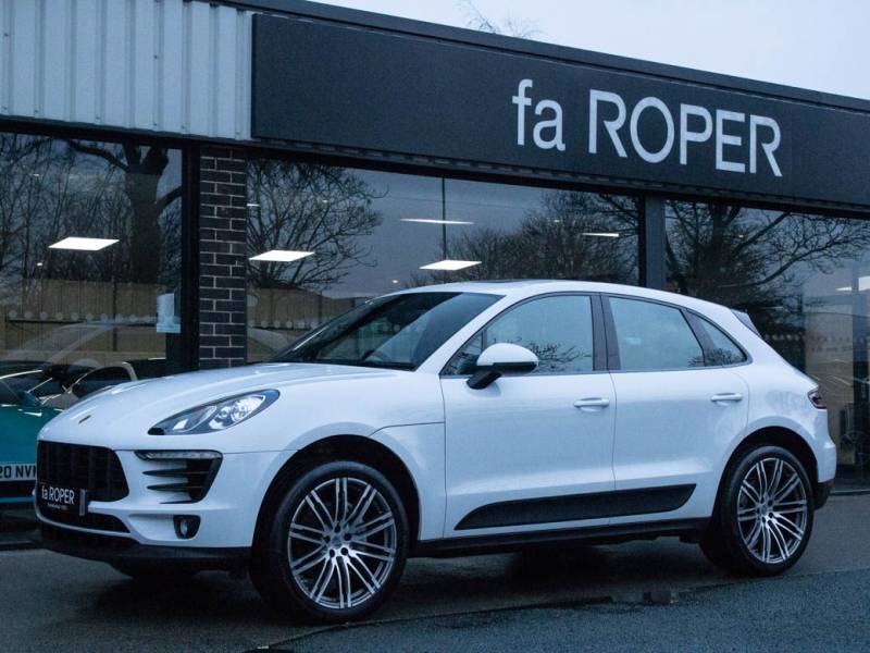 Porsche Macan   Registered:2015(15)